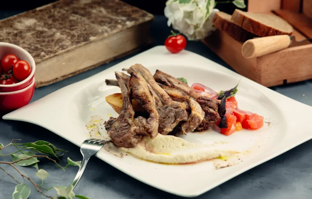 Platos típicos de Málaga 8 chivo lechal malagueno